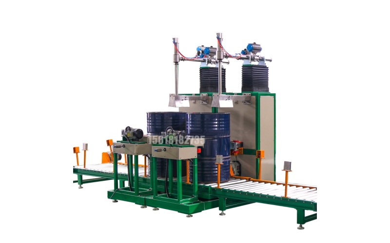 200L自動對口液體灌裝機(jī)